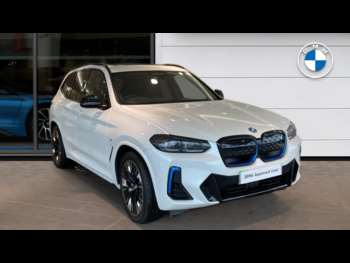 2023 (73) - BMW iX3