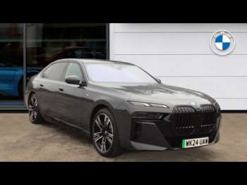 2024 (24) - BMW i7