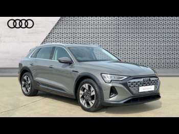 2024 - Audi Q8