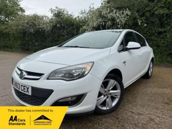 2013 (63) - Vauxhall Astra